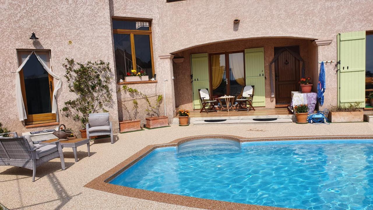 Studio-Mezzanine Dans Villa Cagnes-sur-Mer Exterior foto